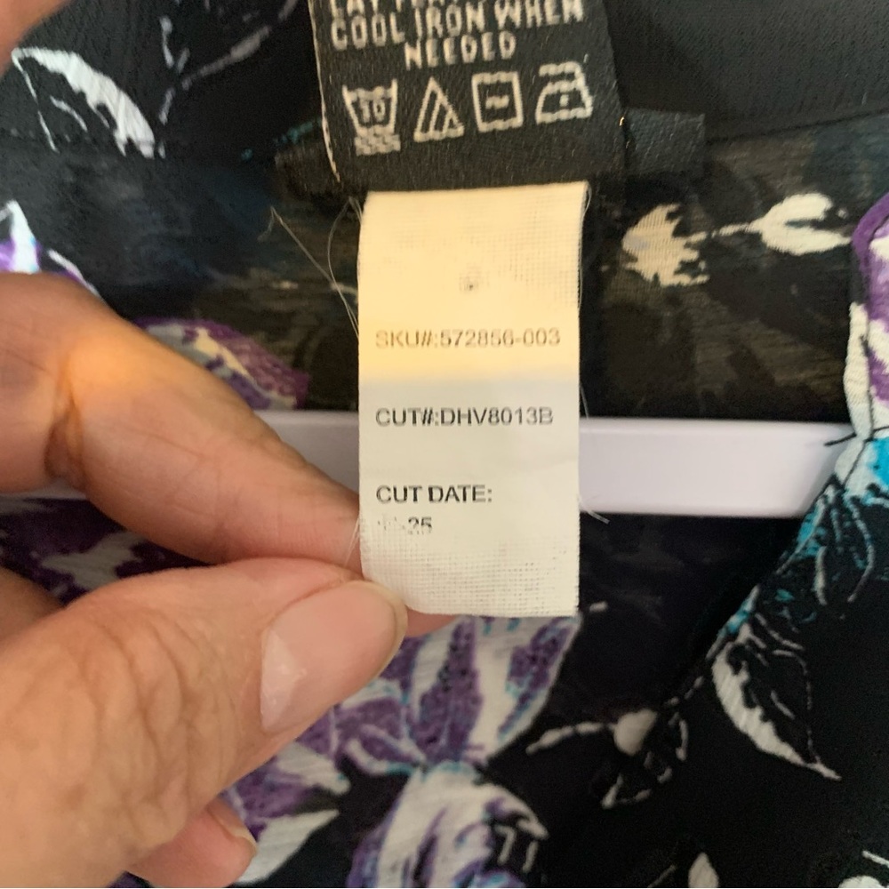 Torrid sheer black floral blouse size 2 - Picture 5 of 14